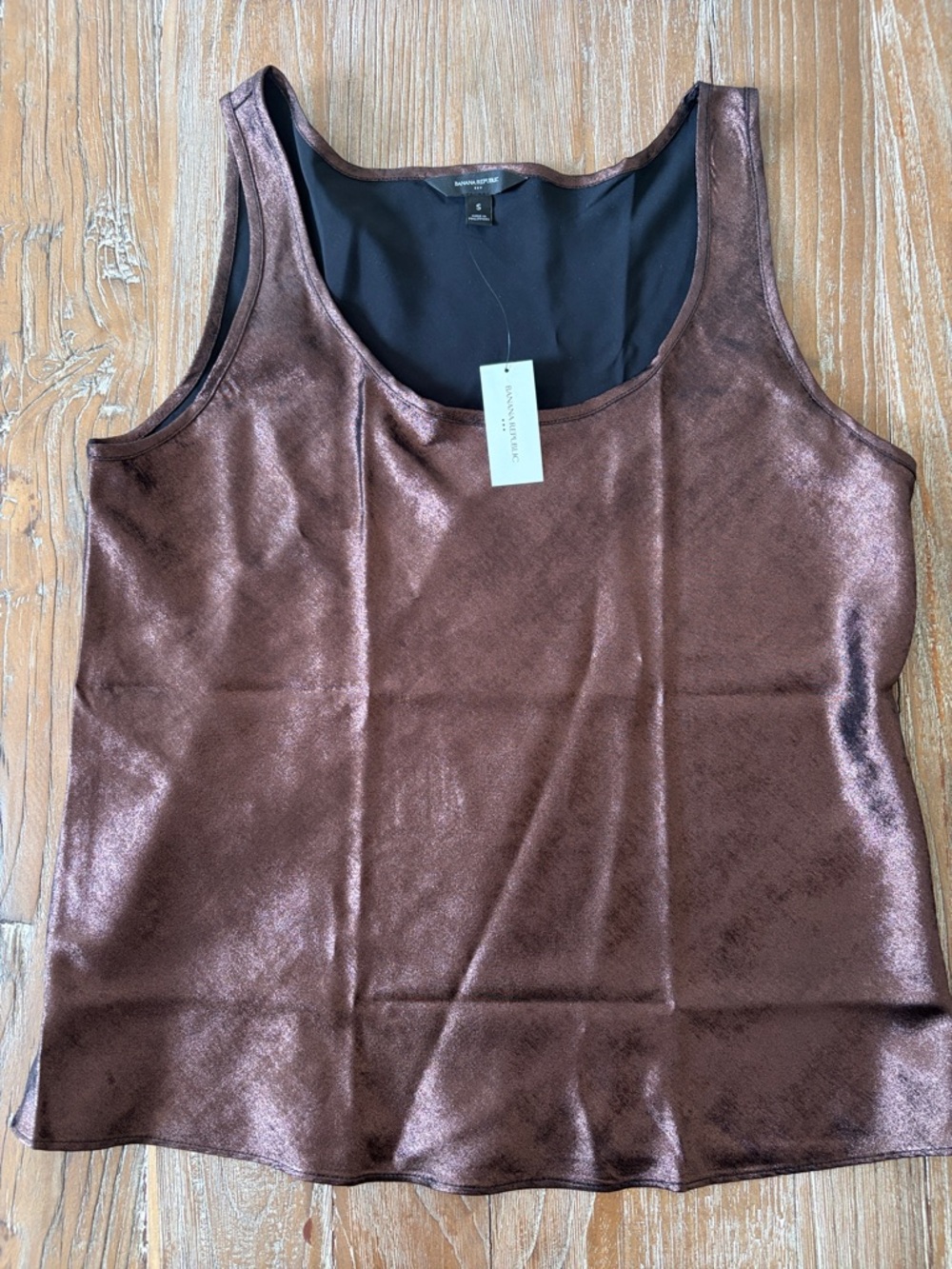 NWT Banana Republic Shimmering Copper Scoop Neck Tank size small